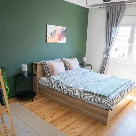 Boutique 3bd Apartment Thessaloniki